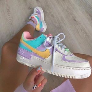 ISO Nike Air Force 1 (pale ivory) size 10